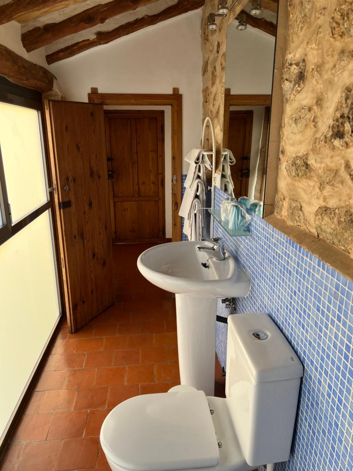 La Bodega Enoturismo Rural Country house *